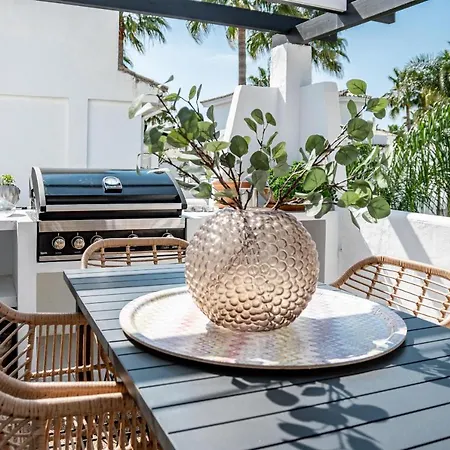 Lnm39-luxury Flat Close To Puerto Banus Ferienhaus Marbella
