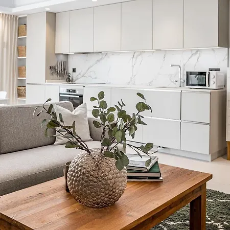 Ferienhaus Lnm39-luxury Flat Close To Puerto Banus Marbella